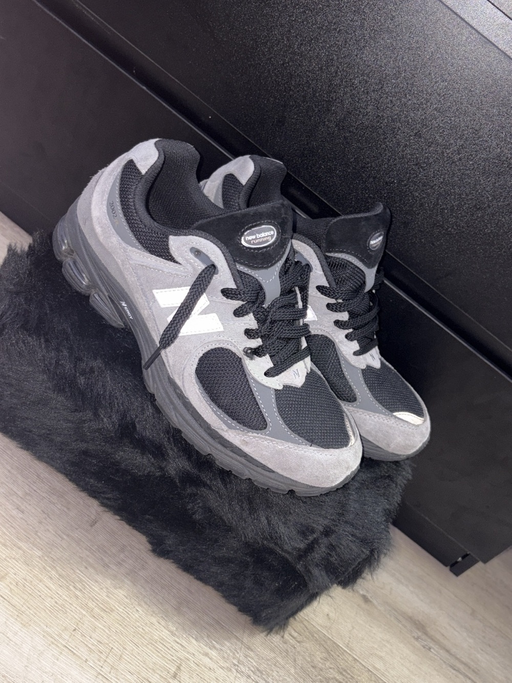 New Balance Men's Gray and Black Trail-Style Sneakers
